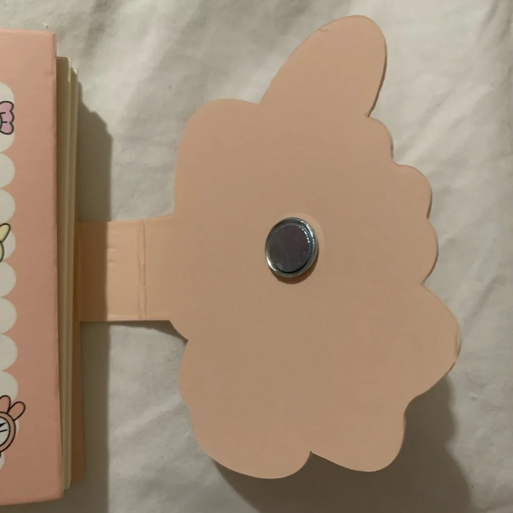 My Melody Mini Notebook with Magnet Closure - Picture 5 of 11